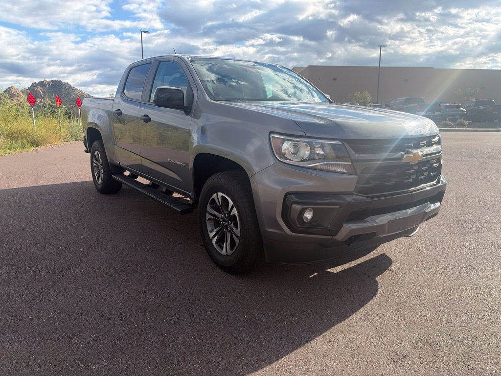 Used 2021 Chevrolet Colorado Z71 w/ Safety Package AWD/4WD image 2