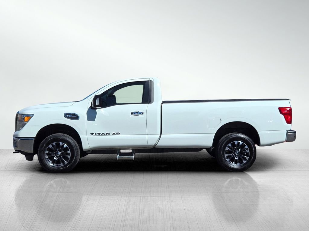 Used 2018 Nissan Titan SV image 7