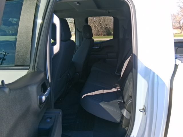 Used 2021 Chevrolet Silverado 1500 LT AWD/4WD image 17