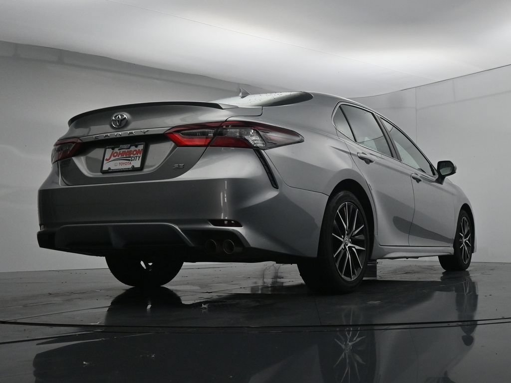 Used 2024 Toyota Camry SE FWD image 37