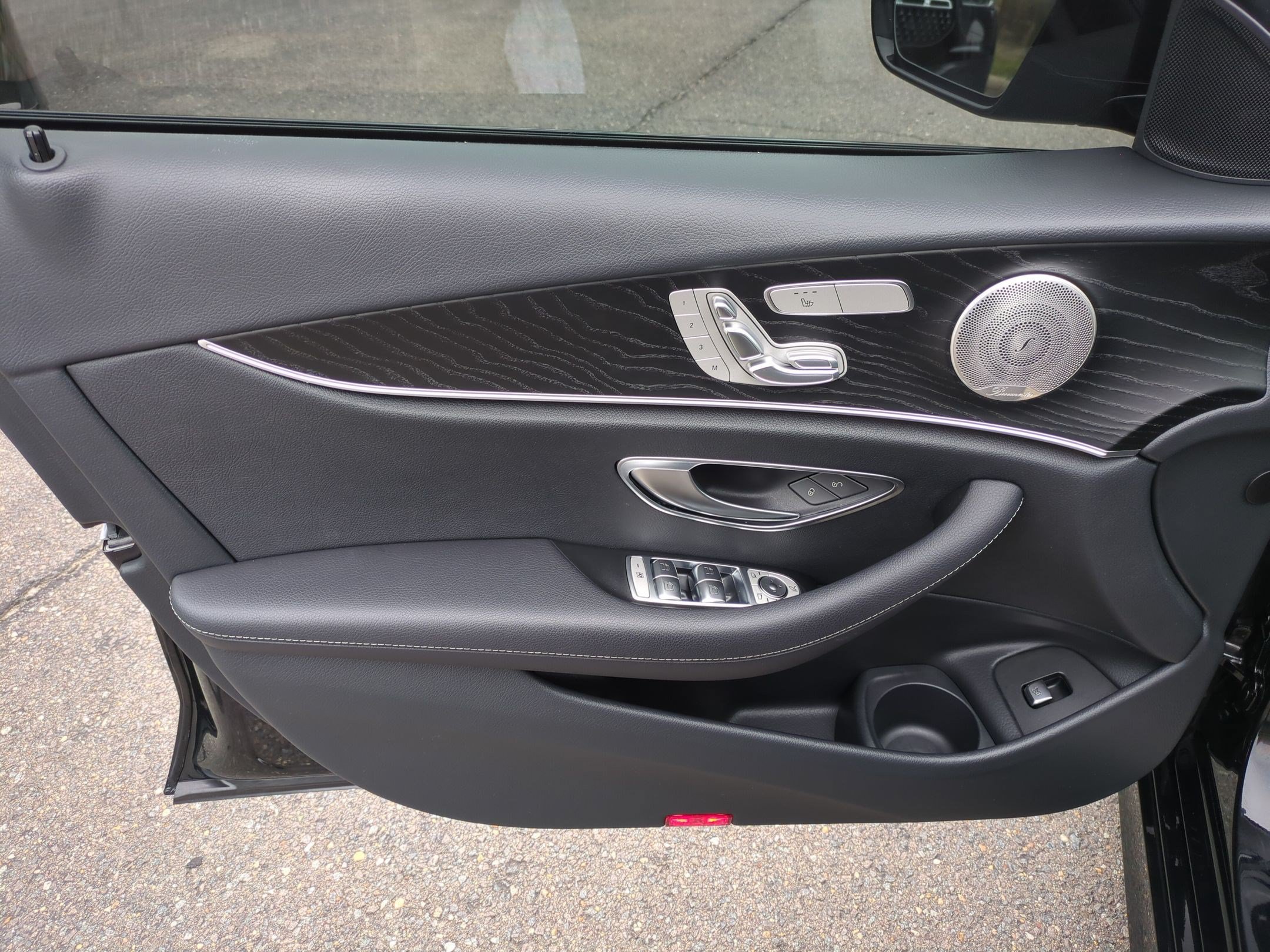 Used 2023 Mercedes-Benz E 350 Sedan image 12