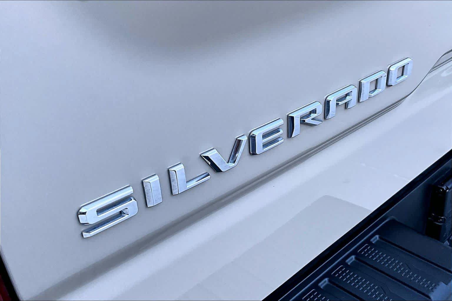 Used 2023 Chevrolet Silverado 1500 ZR2 AWD/4WD image 34