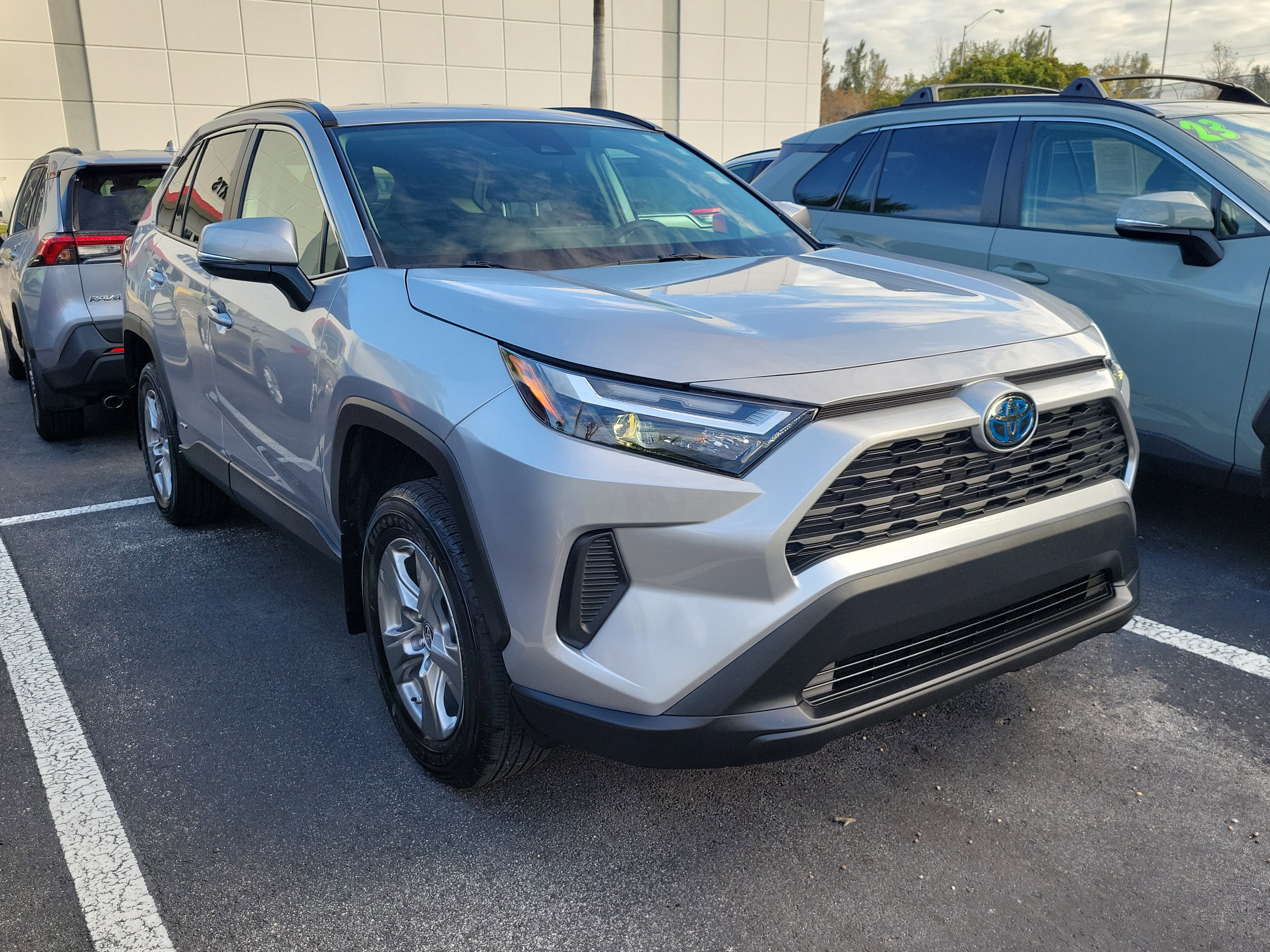 Used 2024 Toyota RAV4 LE image 3