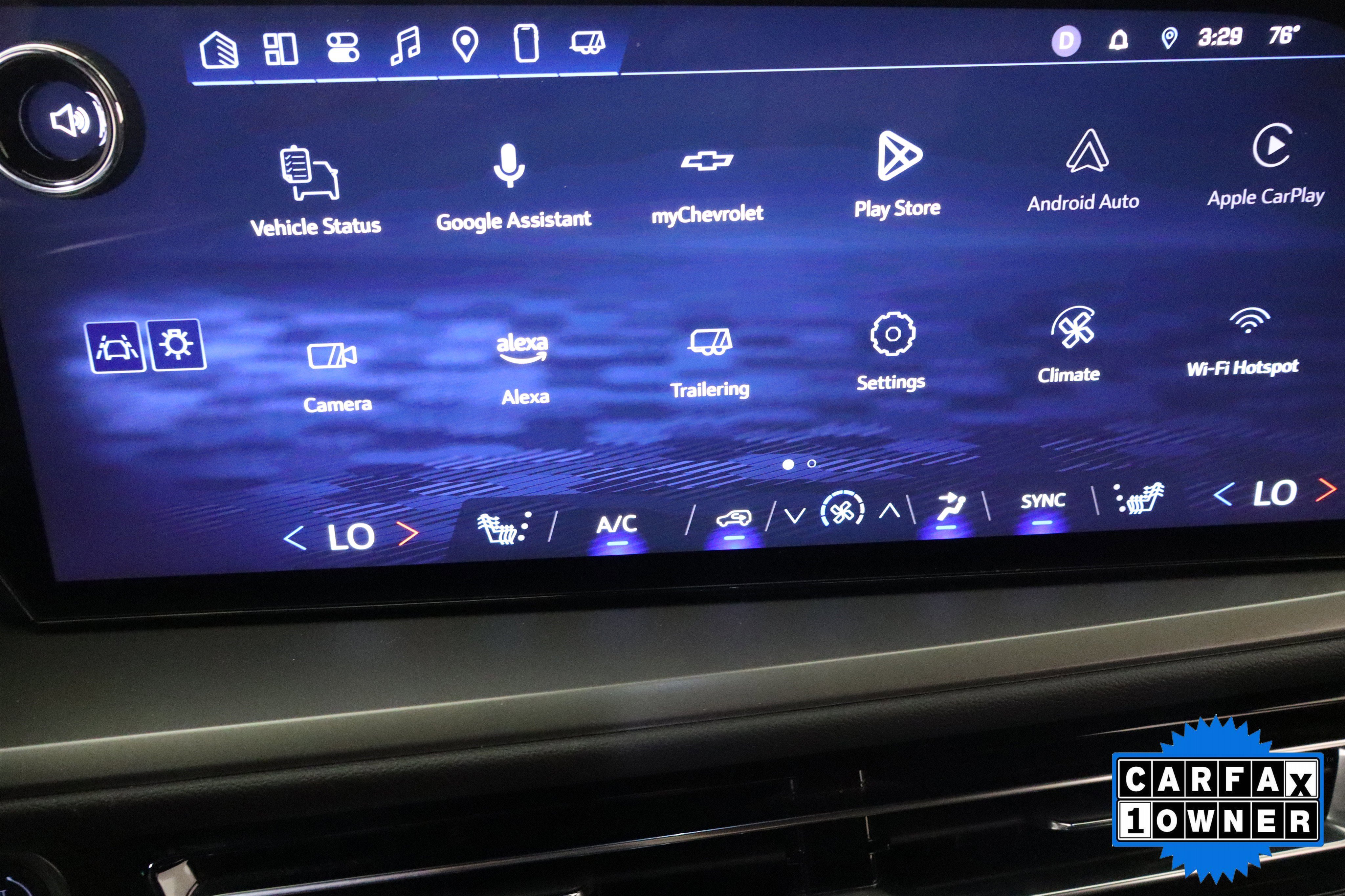 Used 2025 Chevrolet Traverse LT image 24