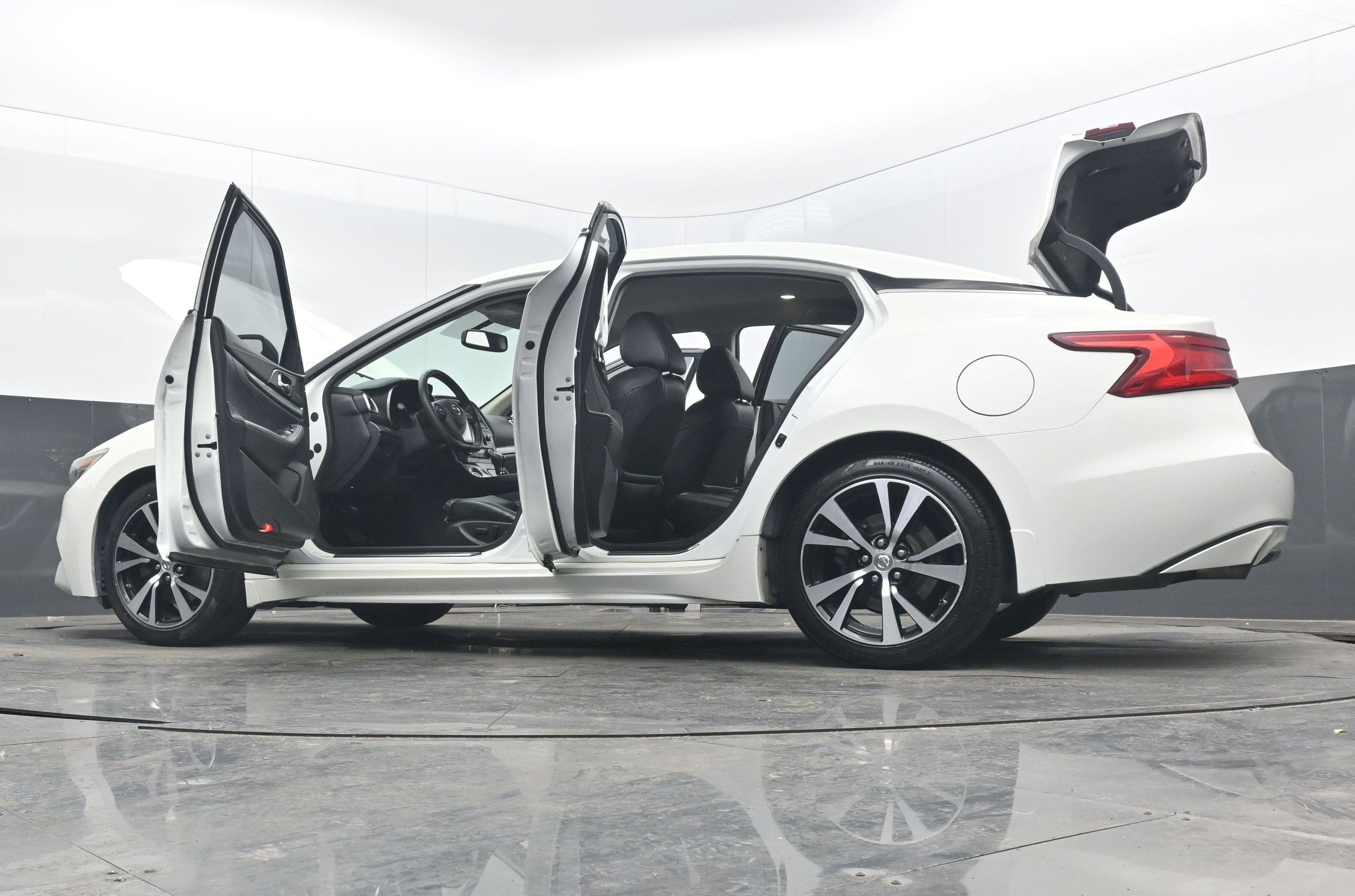 Used 2018 Nissan Maxima 3.5 SV image 38