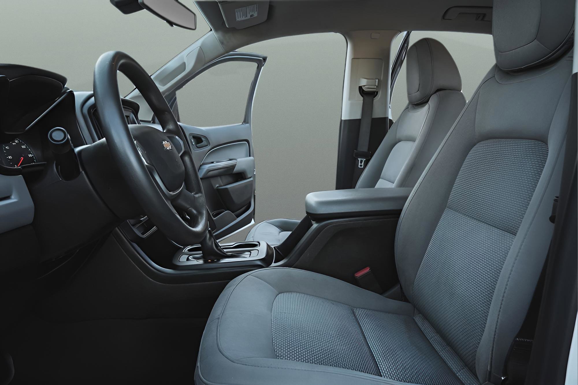 Used 2022 Chevrolet Colorado W/T w/ WT Convenience Package image 10