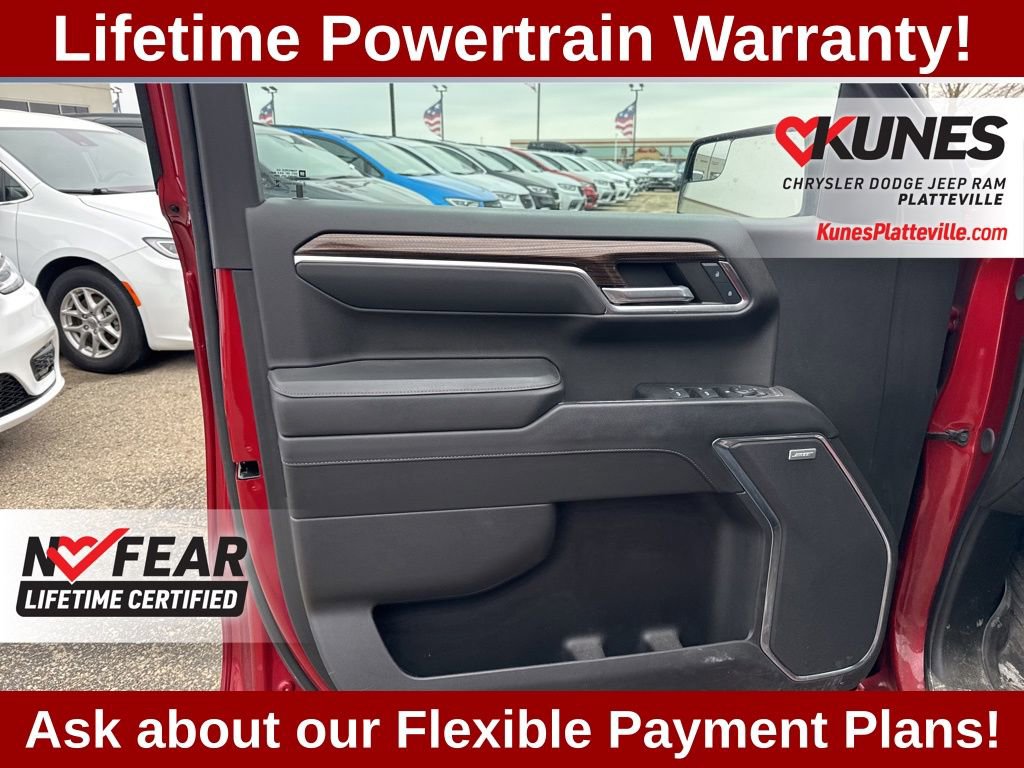 Used 2024 Chevrolet Silverado 1500 LT Trail Boss w/ Convenience Package II image 12