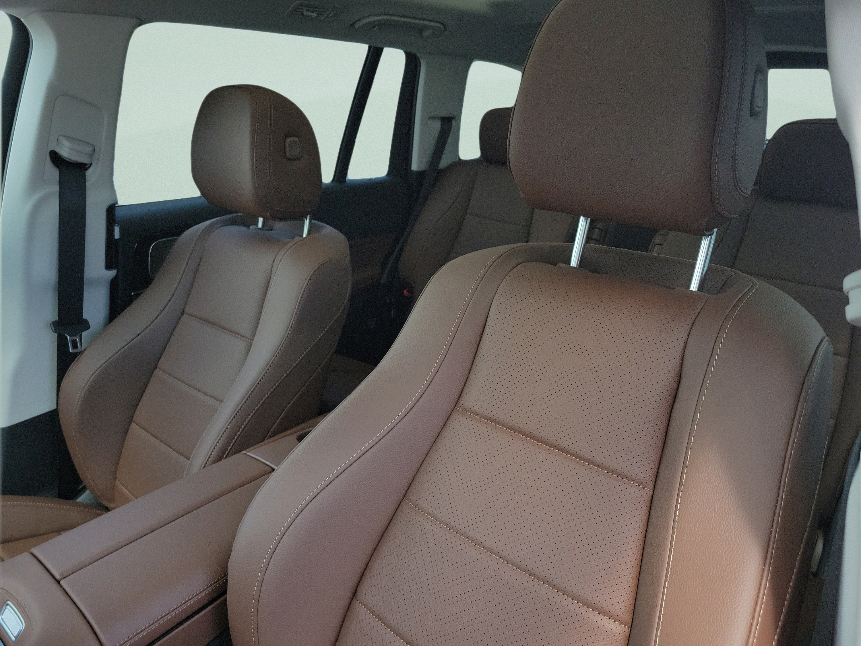 New 2026 Mercedes-Benz GLS 450 4MATIC image 19