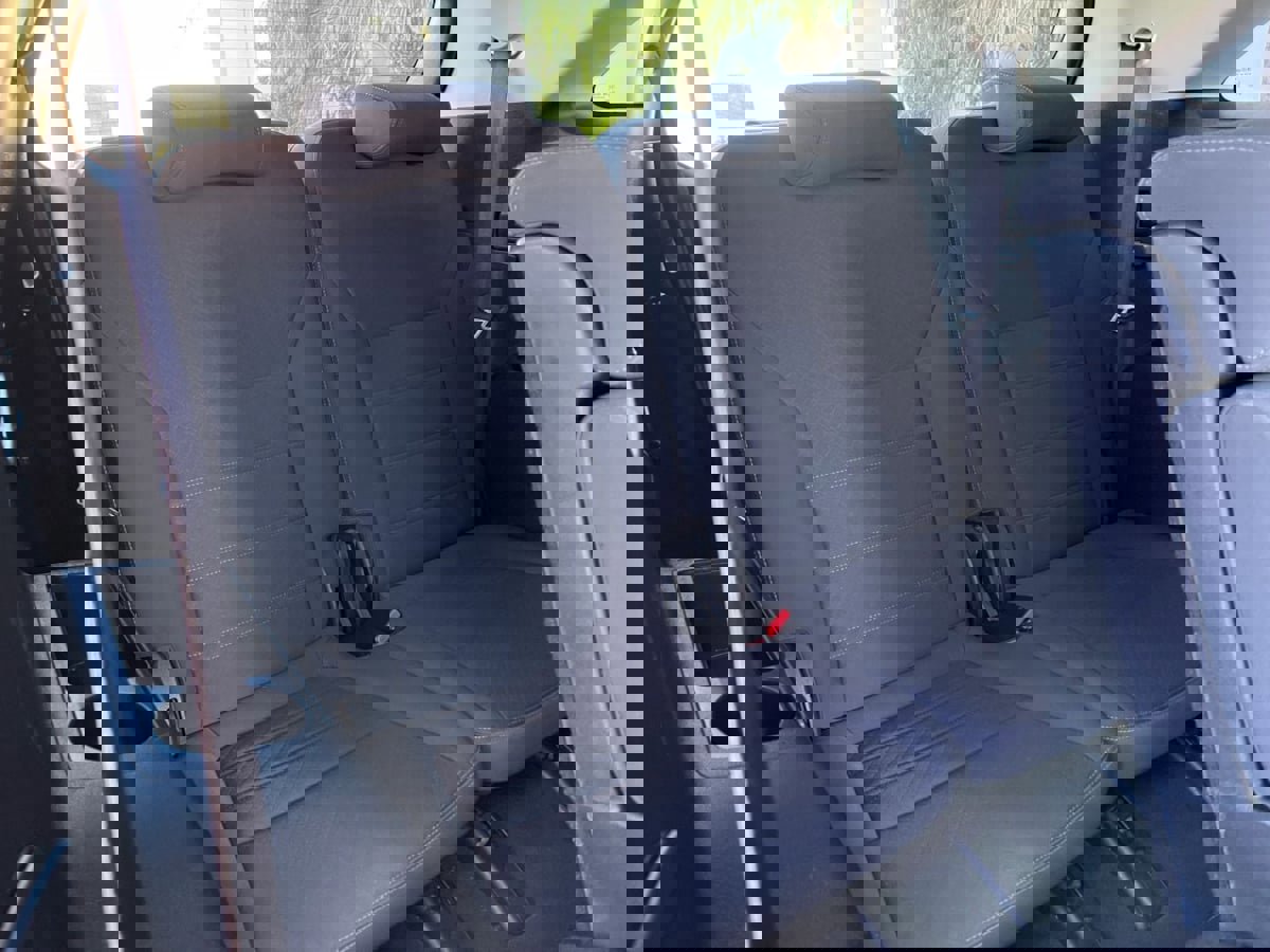 Used 2016 Kia Sorento LX w/ LX Convenience Package image 22