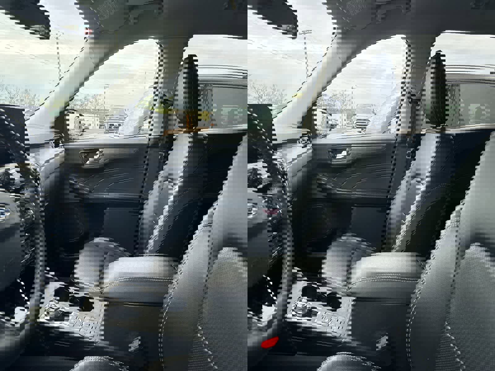 Used 2021 Ford Escape Titanium FWD image 30