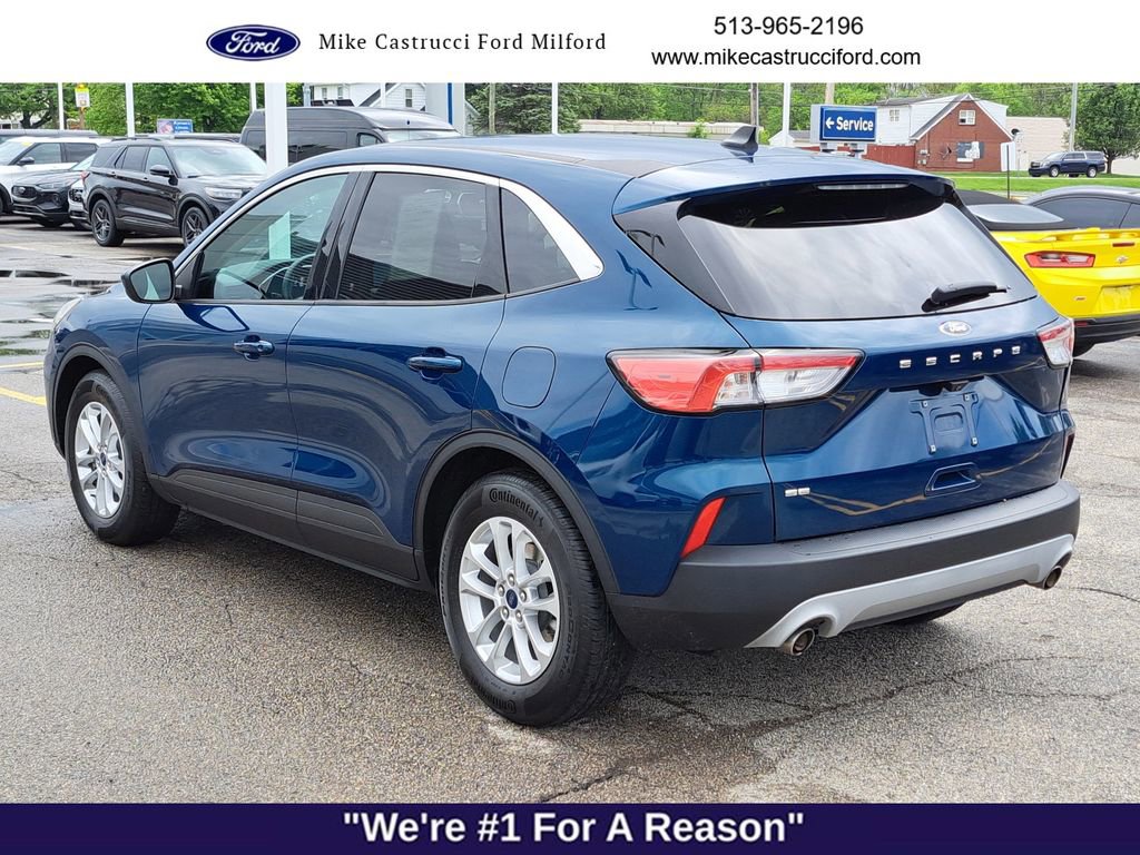 Used 2020 Ford Escape SE image 3
