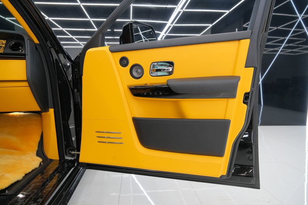 Used 2026 Rolls-Royce Phantom Sedan image 54