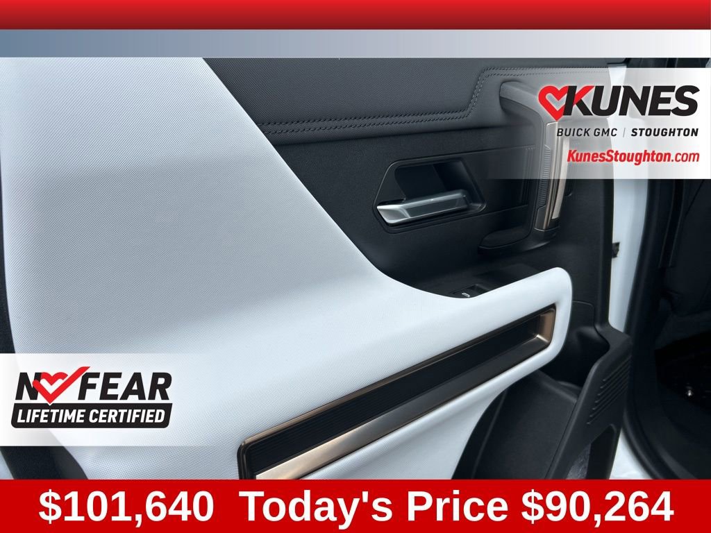 New 2025 GMC Hummer EV 2X w/ LPO, Dark Essentials Package image 43