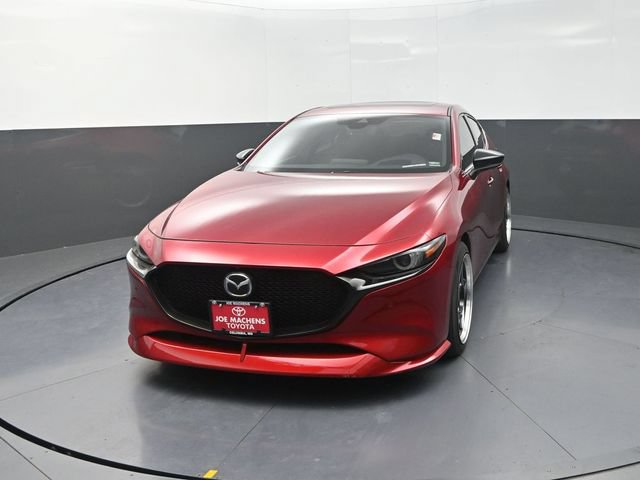 Used 2021 MAZDA MAZDA3 Hatchback w/Premium Plus Pkg AWD/4WD image 2