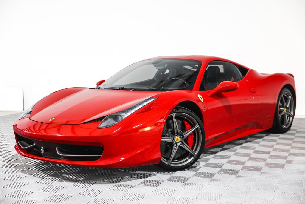 Used 2014 Ferrari 458 Italia Coupe RWD image 11