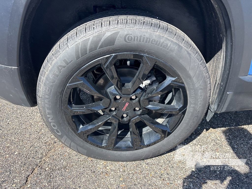 Used 2026 GMC Terrain Elevation w/ Elevation Premium Package AWD/4WD image 14
