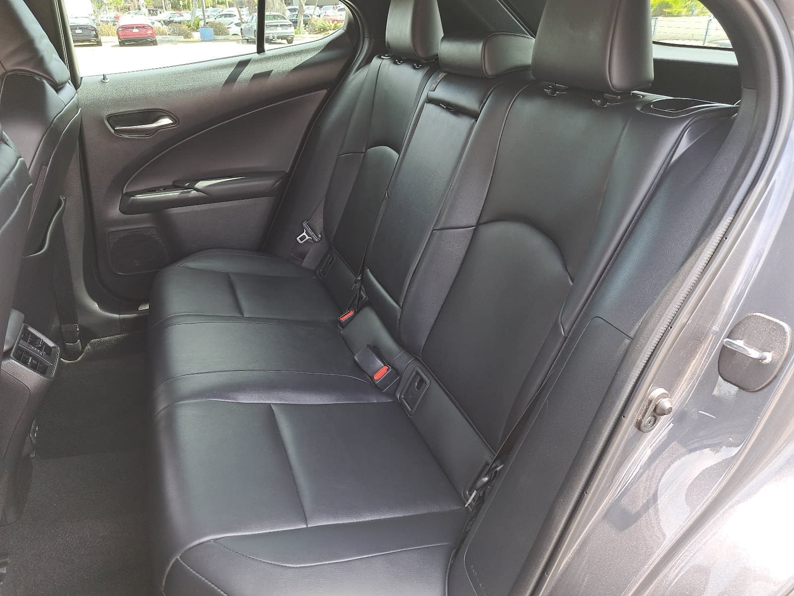 Used 2022 Lexus UX 200 w/ Accessory Package (Z2) FWD image 14