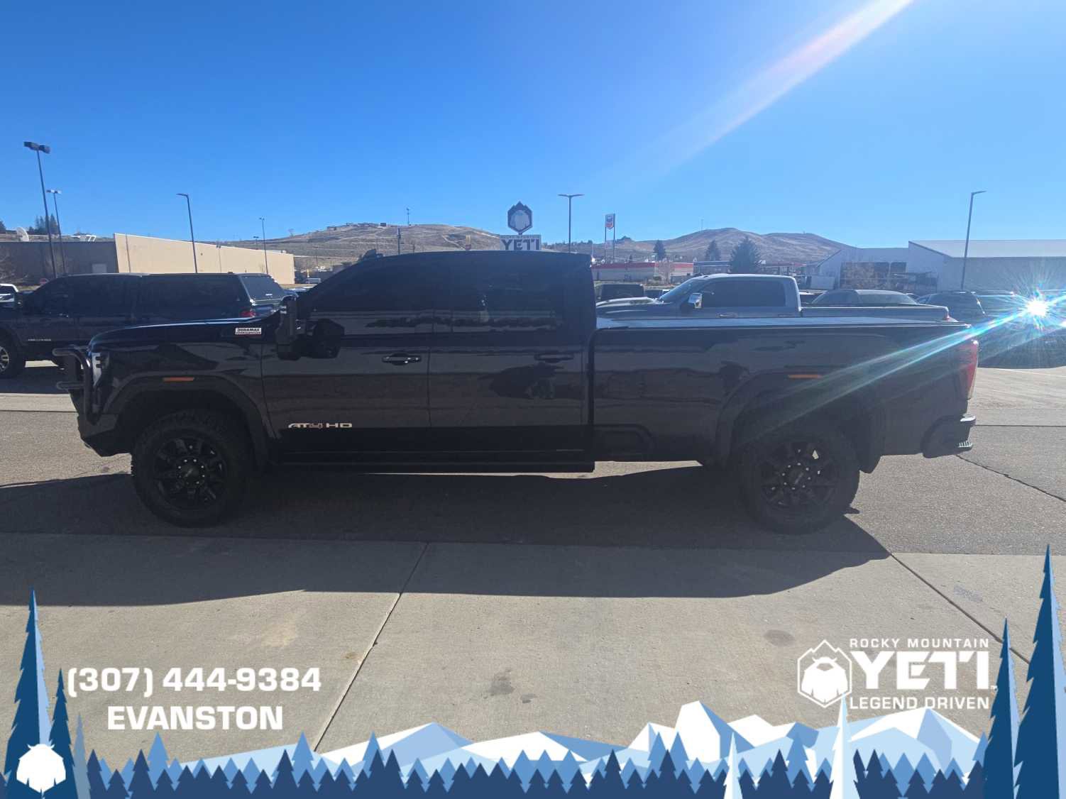 Used 2024 GMC Sierra 2500 AT4 w/ AT4 Premium Plus Package AWD/4WD image 6