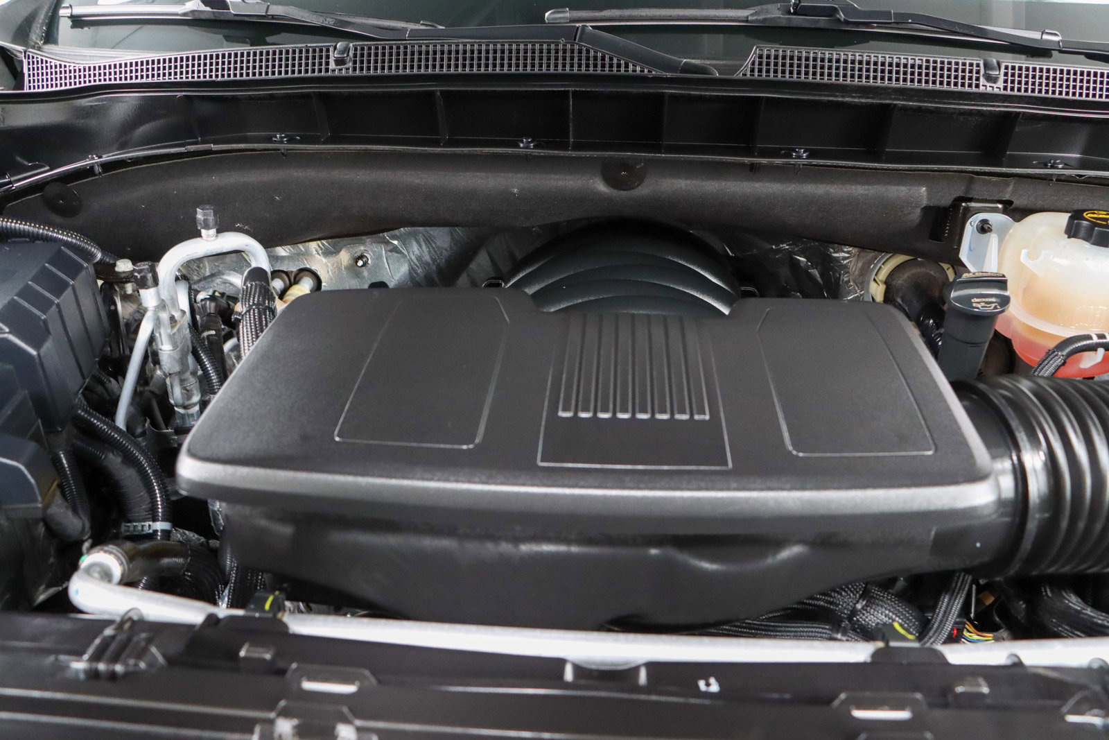 Used 2024 Chevrolet Tahoe RST w/ Luxury Package image 36