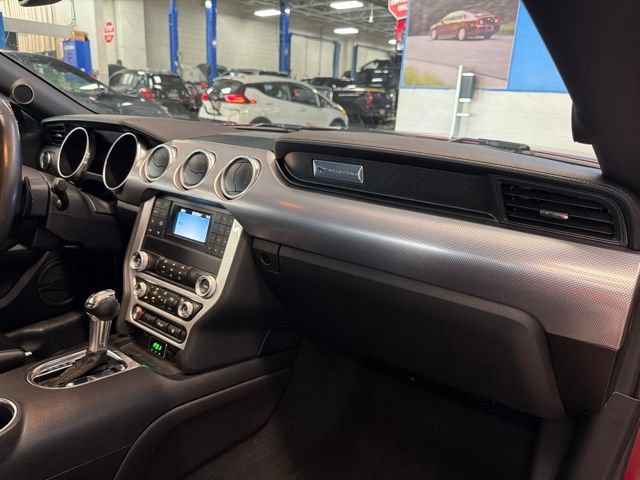 Used 2019 Ford Mustang GT RWD image 21