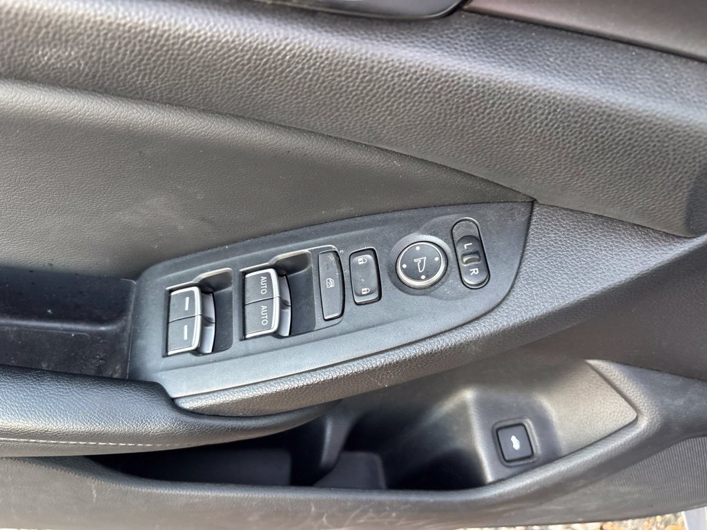 Used 2018 Honda Accord Sport image 15