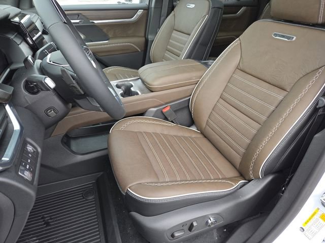 New 2026 GMC Acadia Denali Ultimate w/ LPO, Floor Liner Package image 35