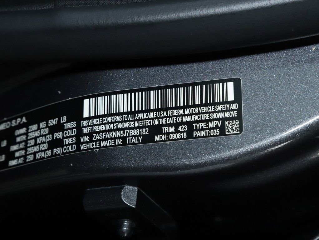 Used 2018 Alfa Romeo Stelvio Ti Sport image 21