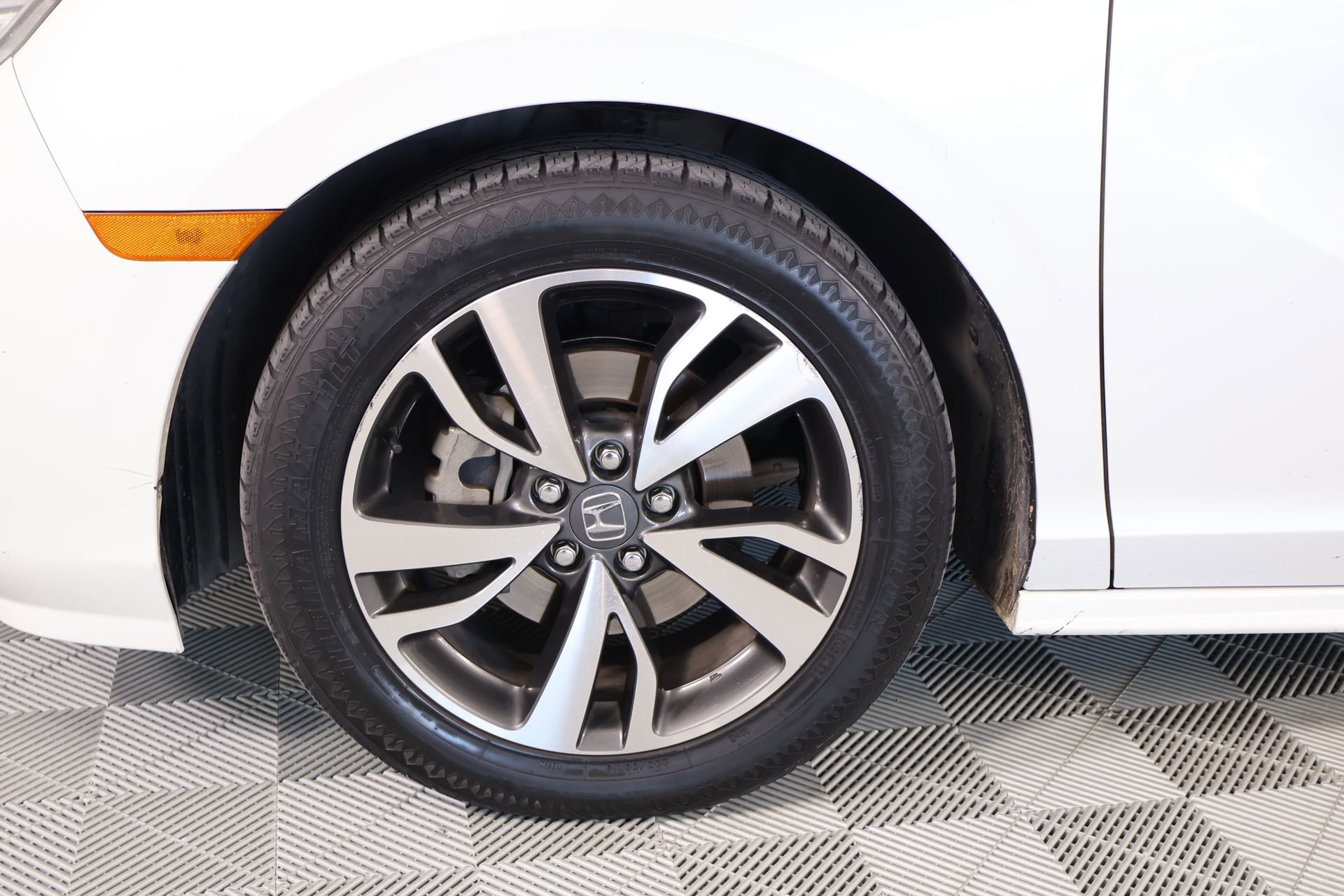 Used 2022 Honda Odyssey Touring image 19