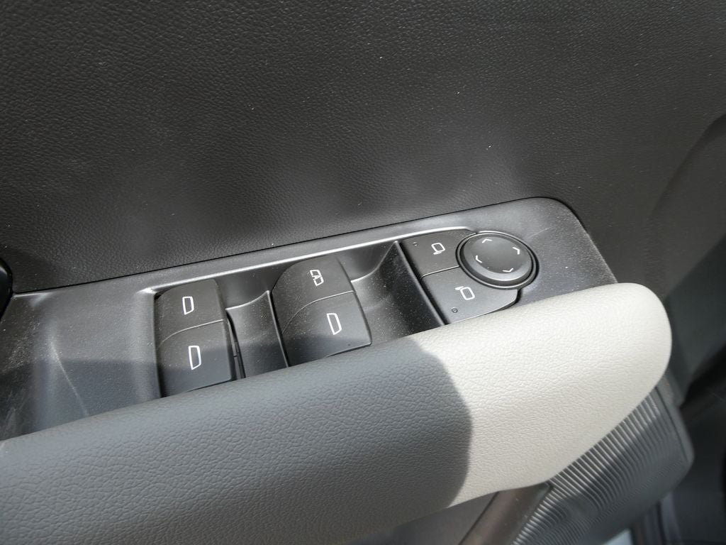 New 2026 Chevrolet Colorado ZR2 w/ Technology Package AWD/4WD image 19