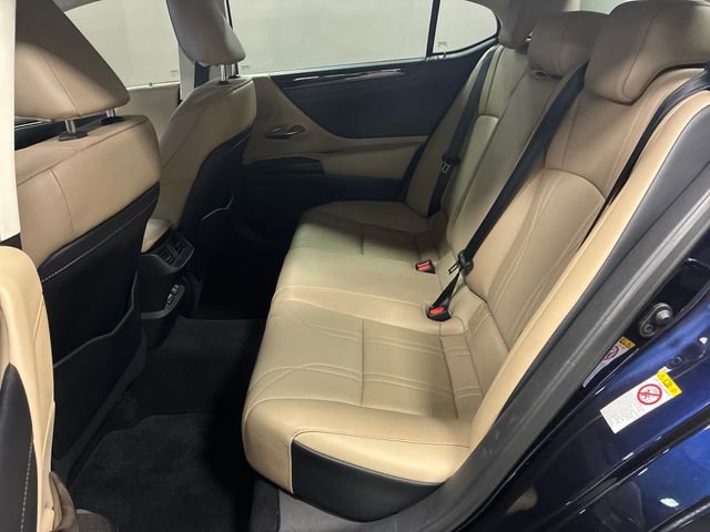 Used 2019 Lexus ES 350 w/ Accessory Package 2 FWD image 26