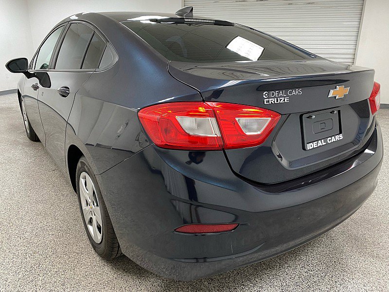 Used 2016 Chevrolet Cruze LS image 7