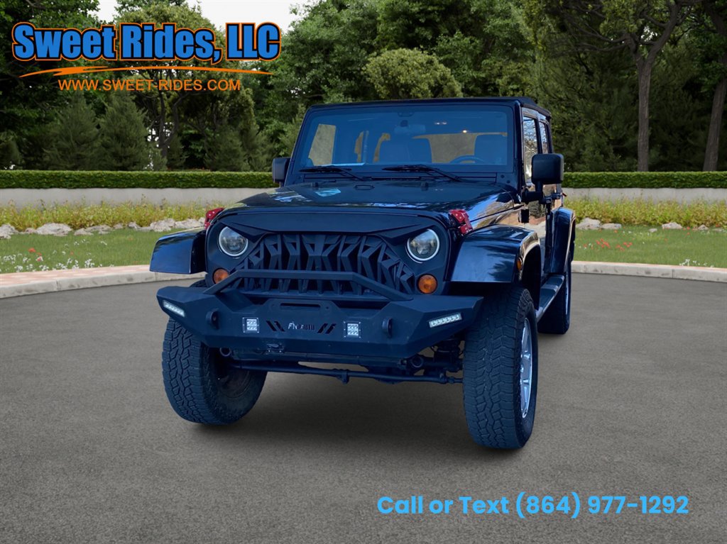 Used 2011 Jeep Wrangler Unlimited Sahara w/ Connectivity Group image 2
