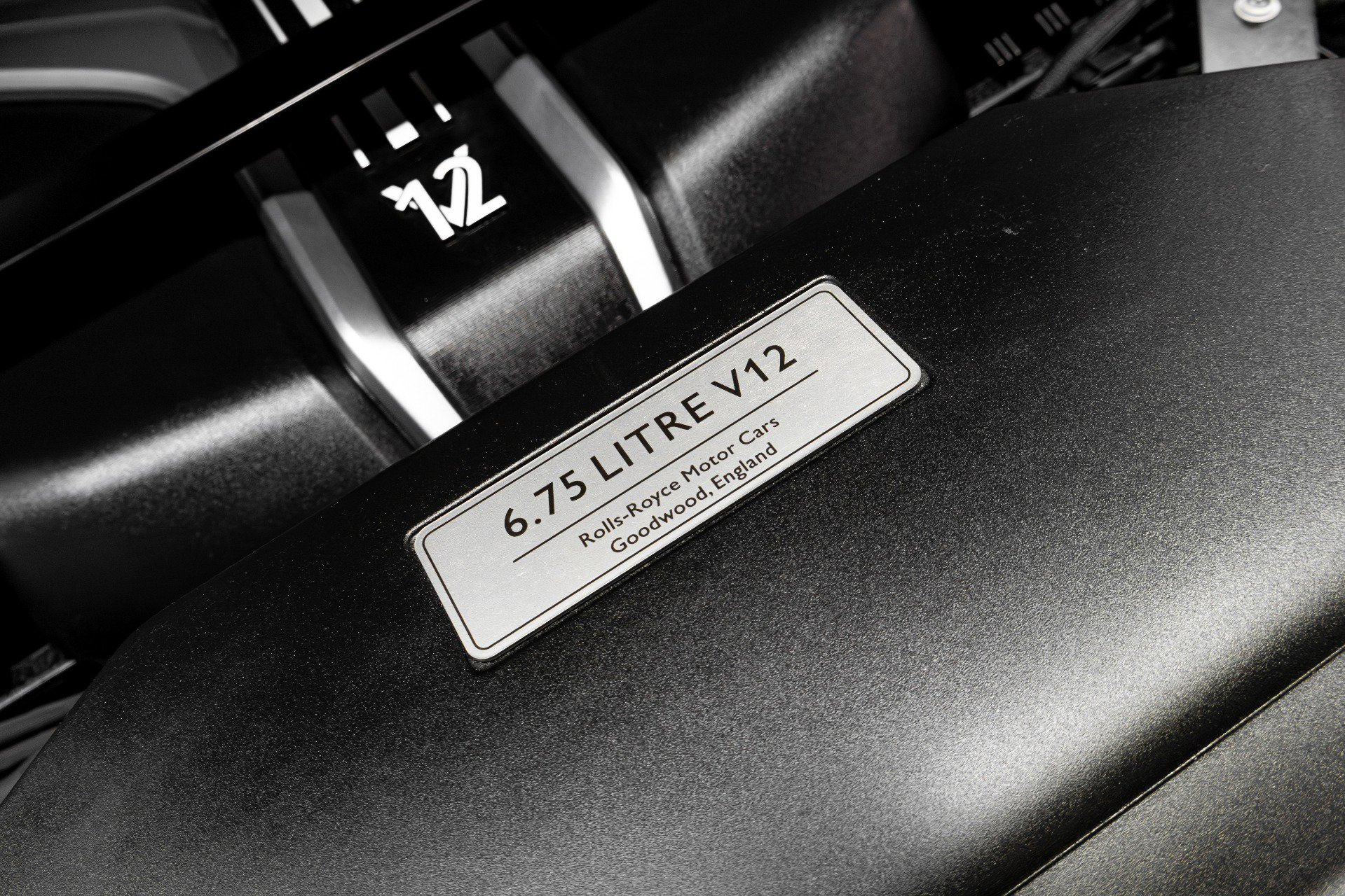 Used 2021 Rolls-Royce Cullinan Black Badge AWD/4WD image 57