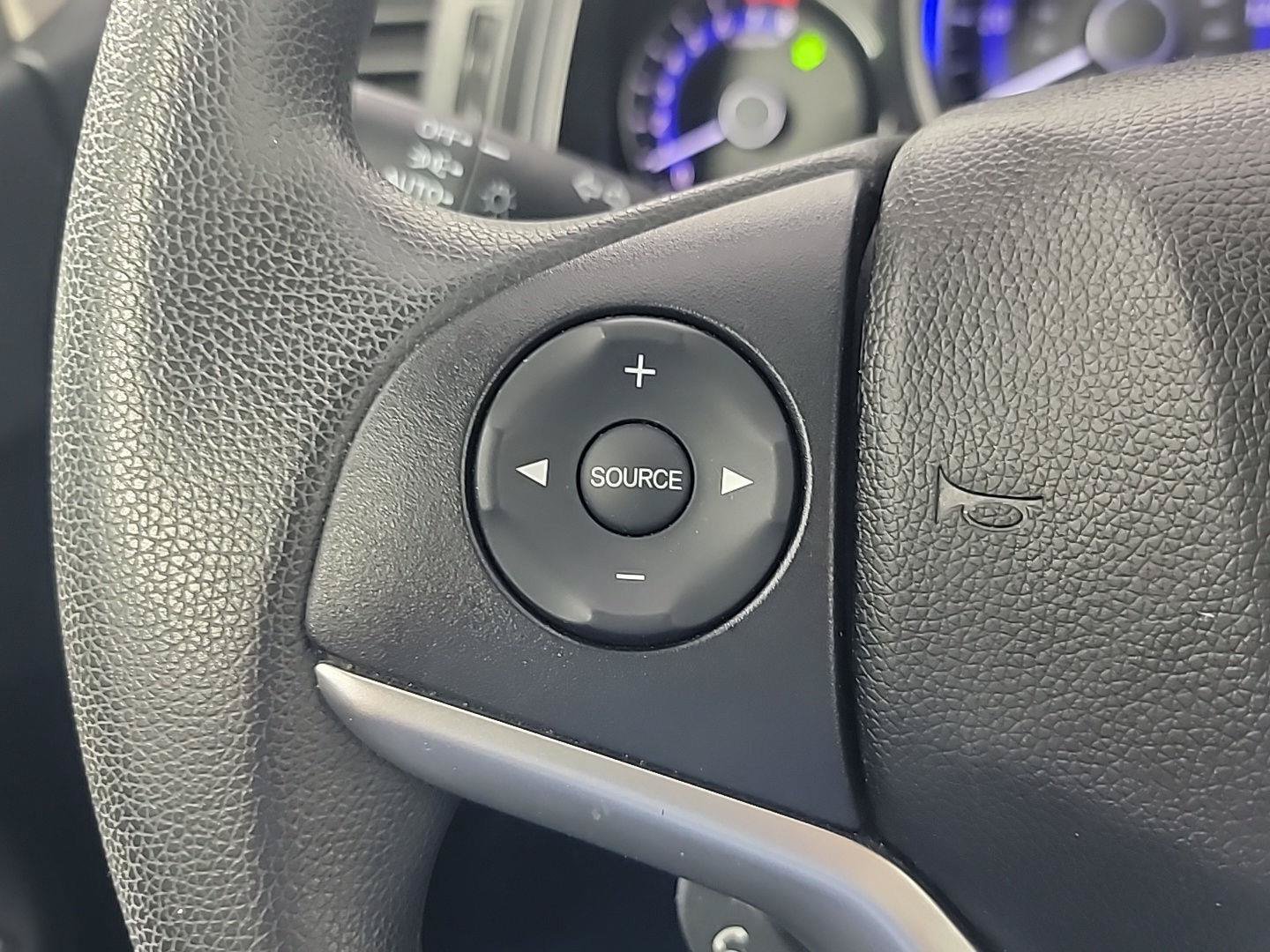 Used 2020 Honda Fit LX image 24