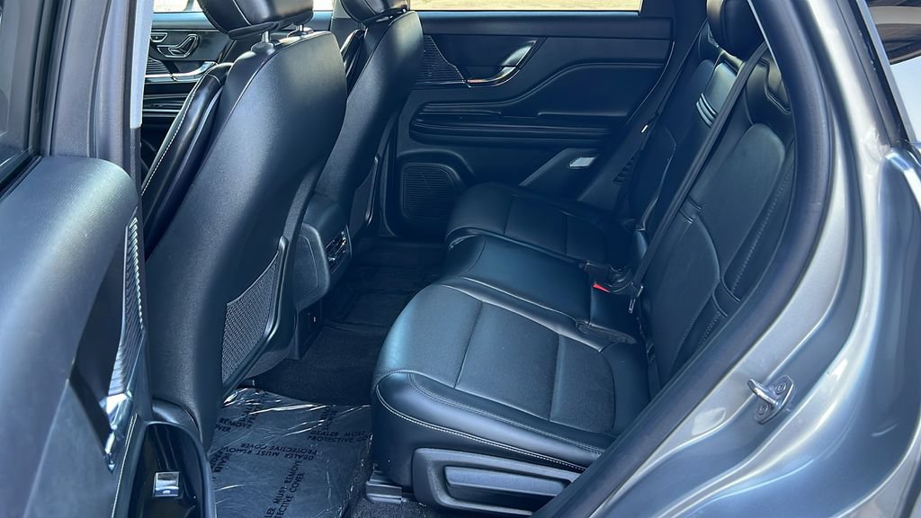 Certified 2022 Lincoln Corsair Grand Touring AWD/4WD image 11