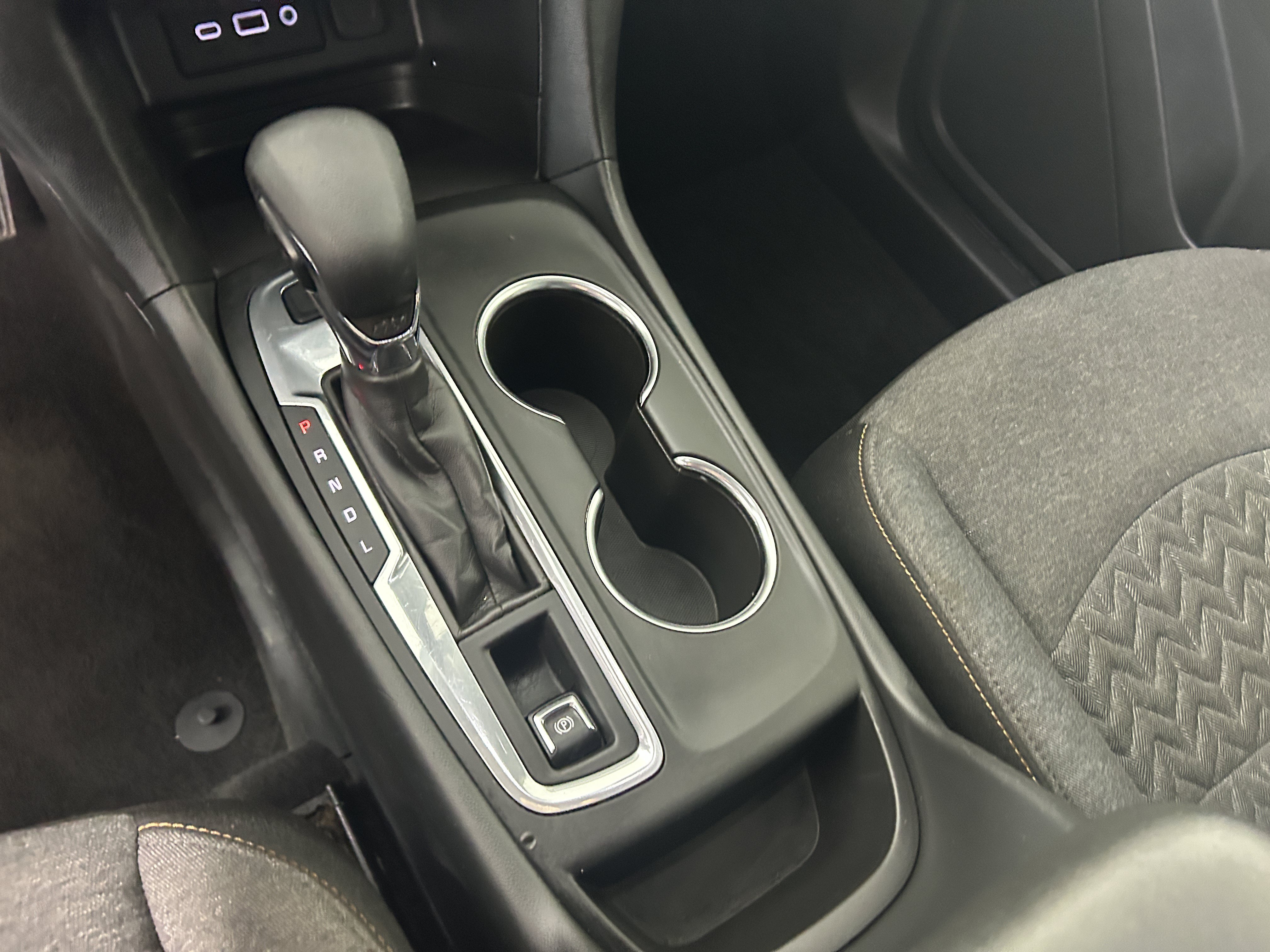 Used 2022 Chevrolet Equinox LT AWD/4WD image 17