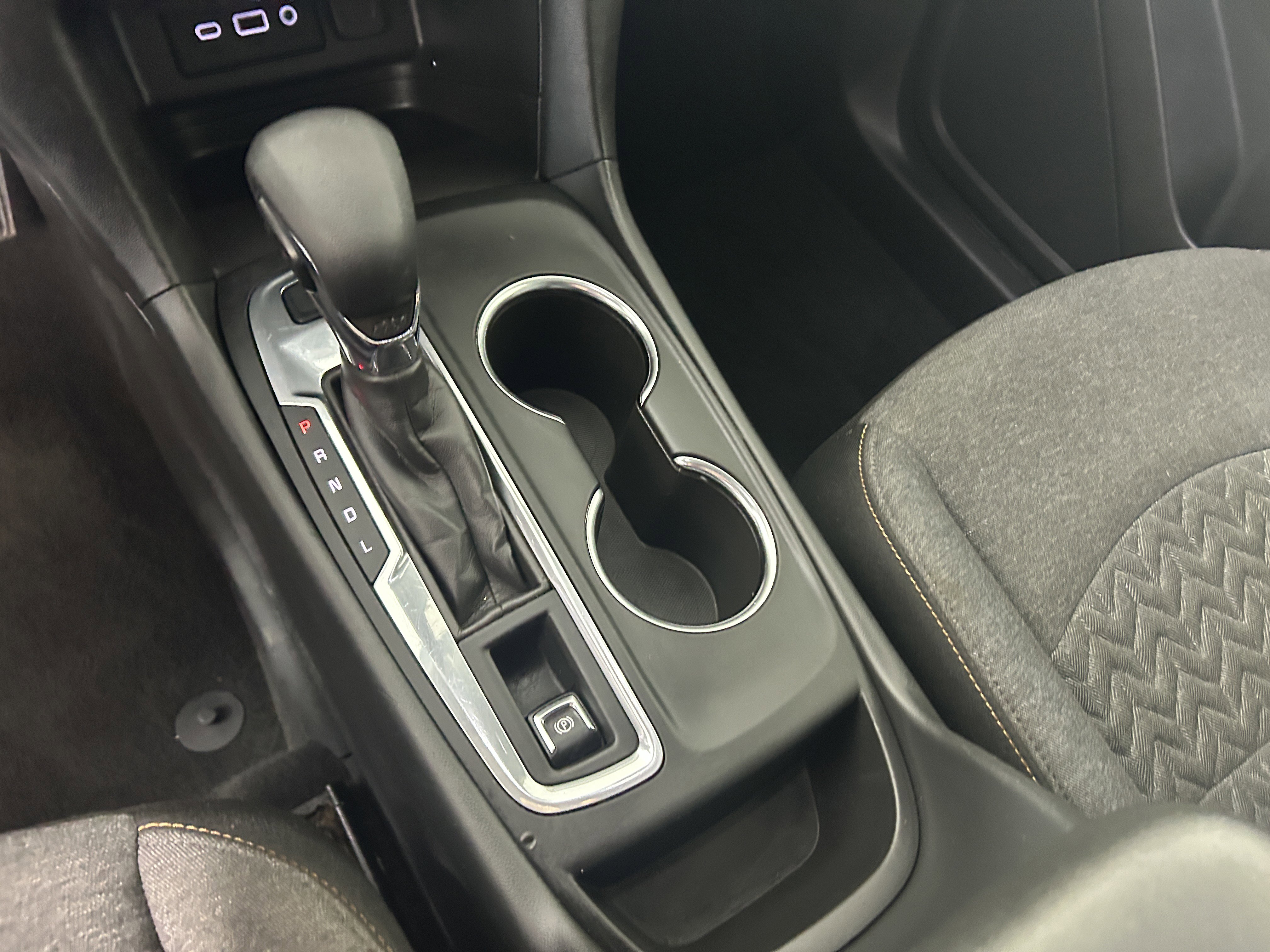 Used 2022 Chevrolet Equinox LT AWD/4WD image 17