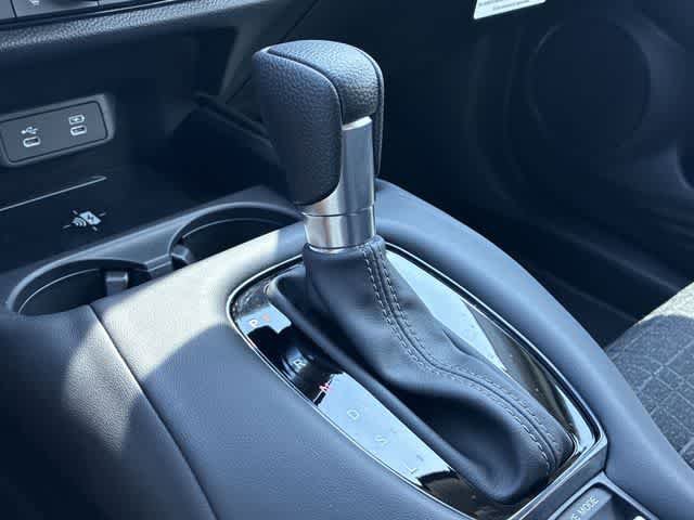 Certified 2026 Honda HR-V LX image 33