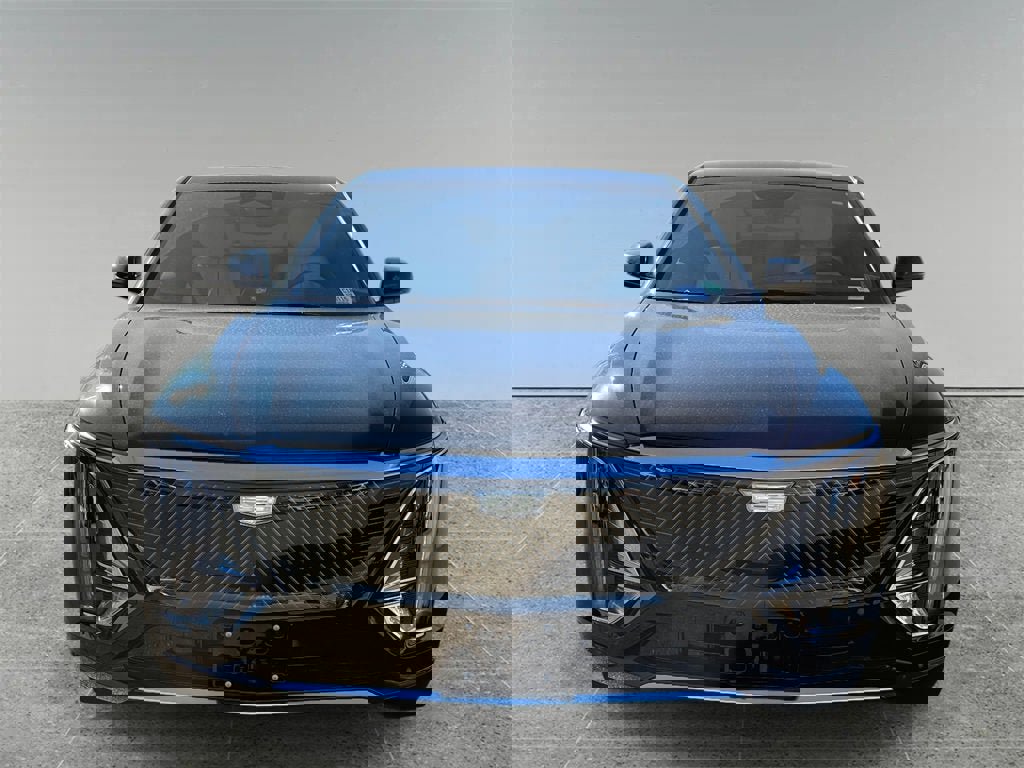 New 2026 Cadillac Lyriq Luxury image 7