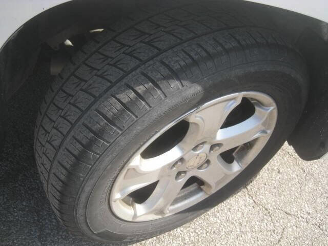 Used 2009 Suzuki XL7 Luxury image 29