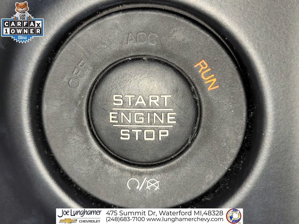 Used 2022 Jeep Wrangler Unlimited Sahara w/ Cold Weather Group AWD/4WD image 19