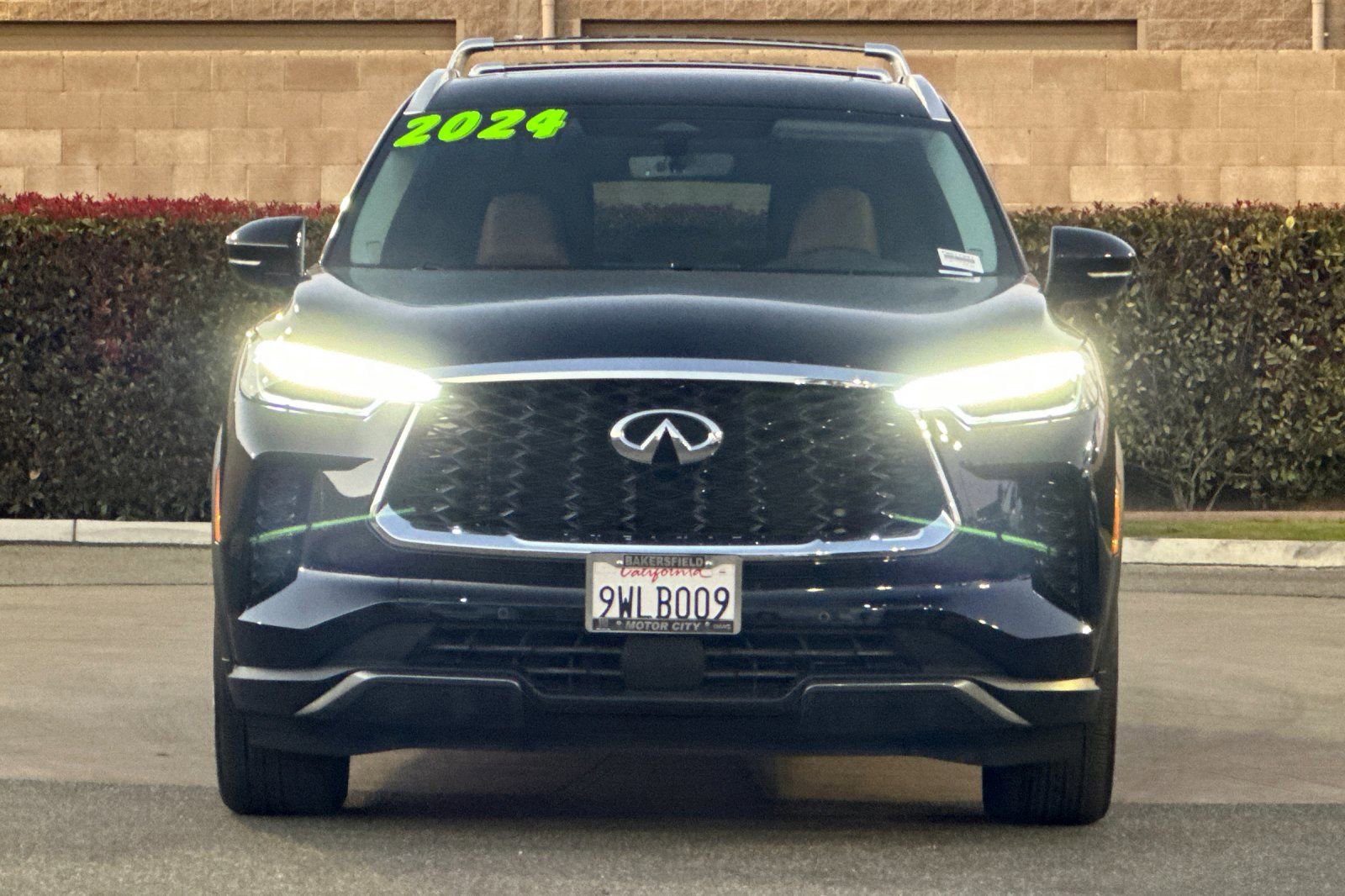 Used 2024 INFINITI QX60 Sensory image 9