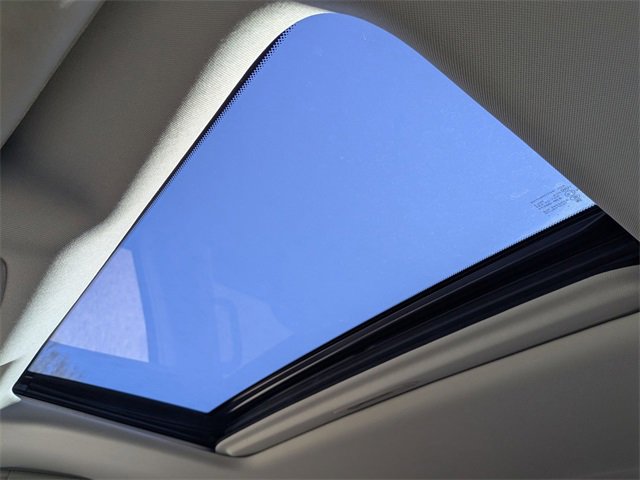 Used 2019 Nissan Armada Platinum w/ Interior Lighting Package image 20