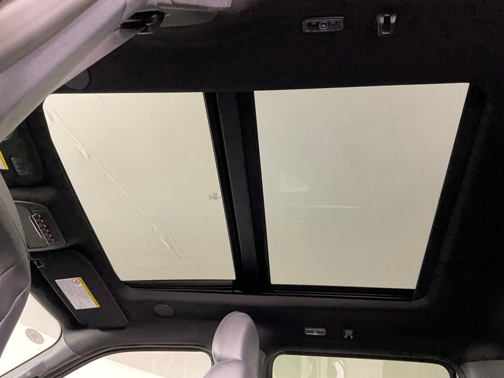 New 2026 Ford F250 Platinum AWD/4WD image 17