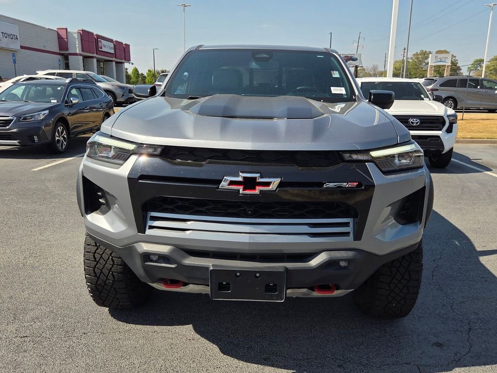 Used 2023 Chevrolet Colorado ZR2 w/ ZR2 Convenience Package III image 2