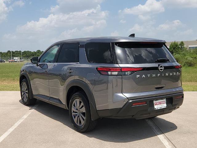 Certified 2025 Nissan Pathfinder S FWD image 7