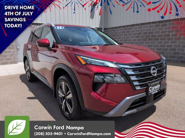 Used 2025 Nissan Rogue SL AWD/4WD image 1