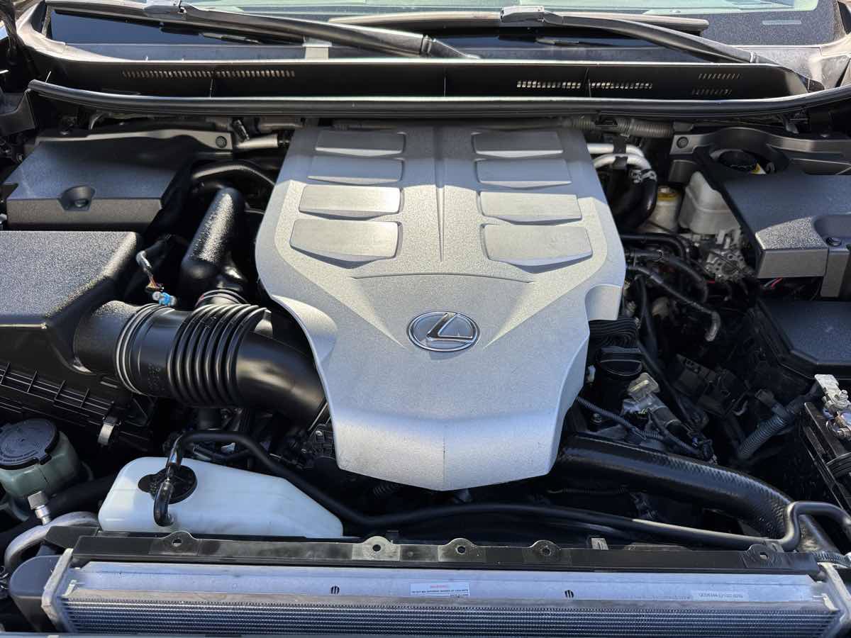Used 2014 Lexus GX 460 AWD/4WD image 8