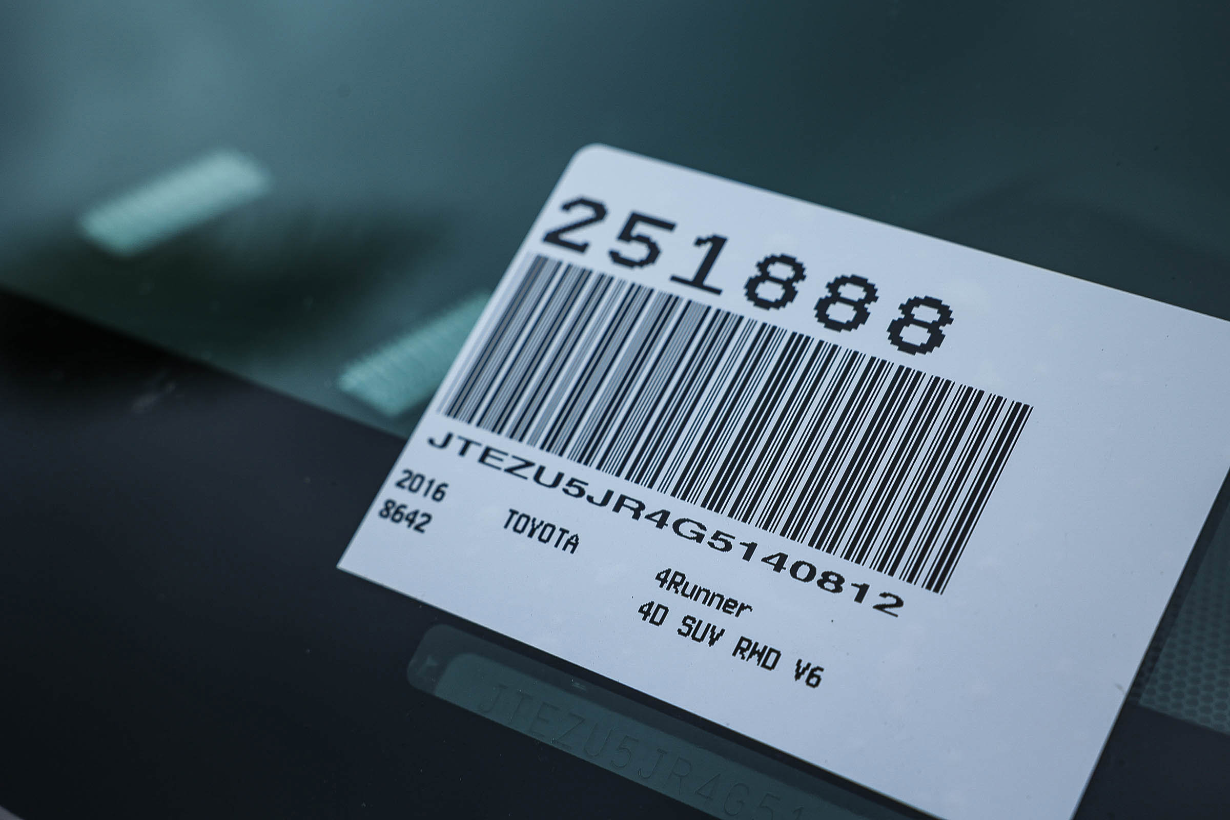 Used 2016 Toyota 4Runner SR5 image 14