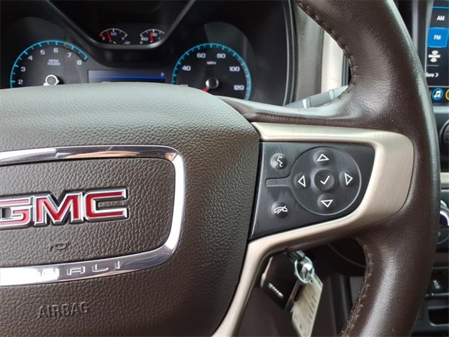 Used 2022 GMC Canyon Denali image 11